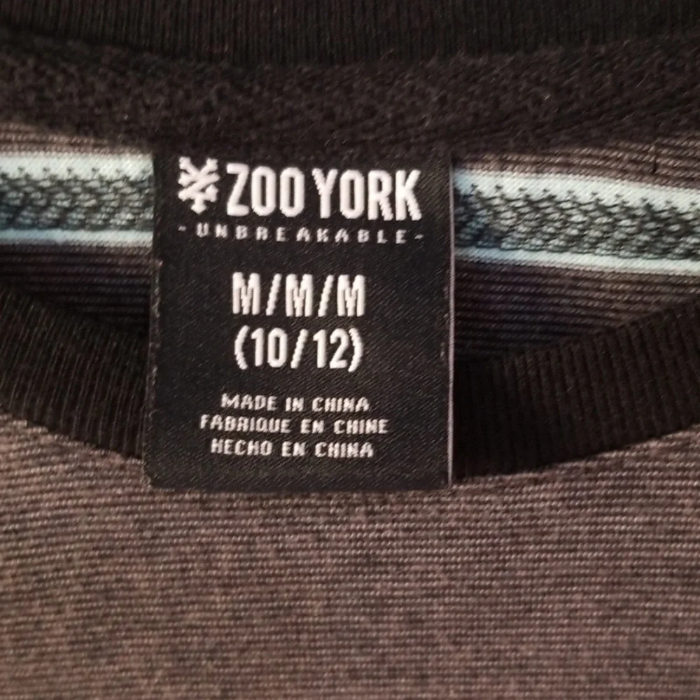 Boy's T-shirt , size M(10/12)